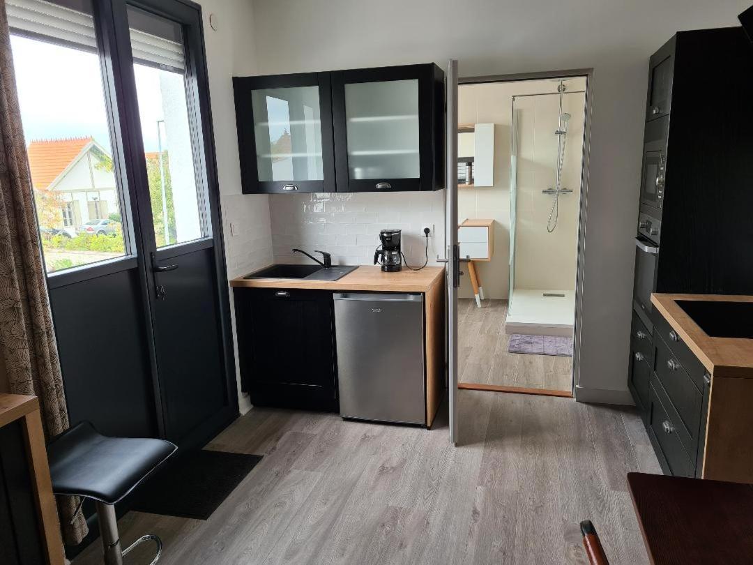 Le Fetilly Avec Parking Privatif Et Climatisation La Rochelle  Bagian luar foto