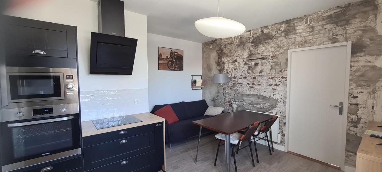 Le Fetilly Avec Parking Privatif Et Climatisation La Rochelle  Bagian luar foto